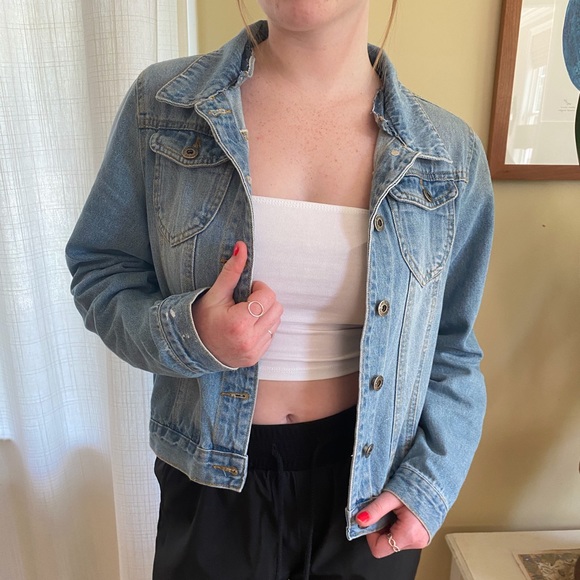 Hand painted jean jacket - Picture 2 of 2